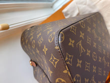 Load image into Gallery viewer, Louis Vuitton NeoNoe - Caramel with Inserts and Handle
